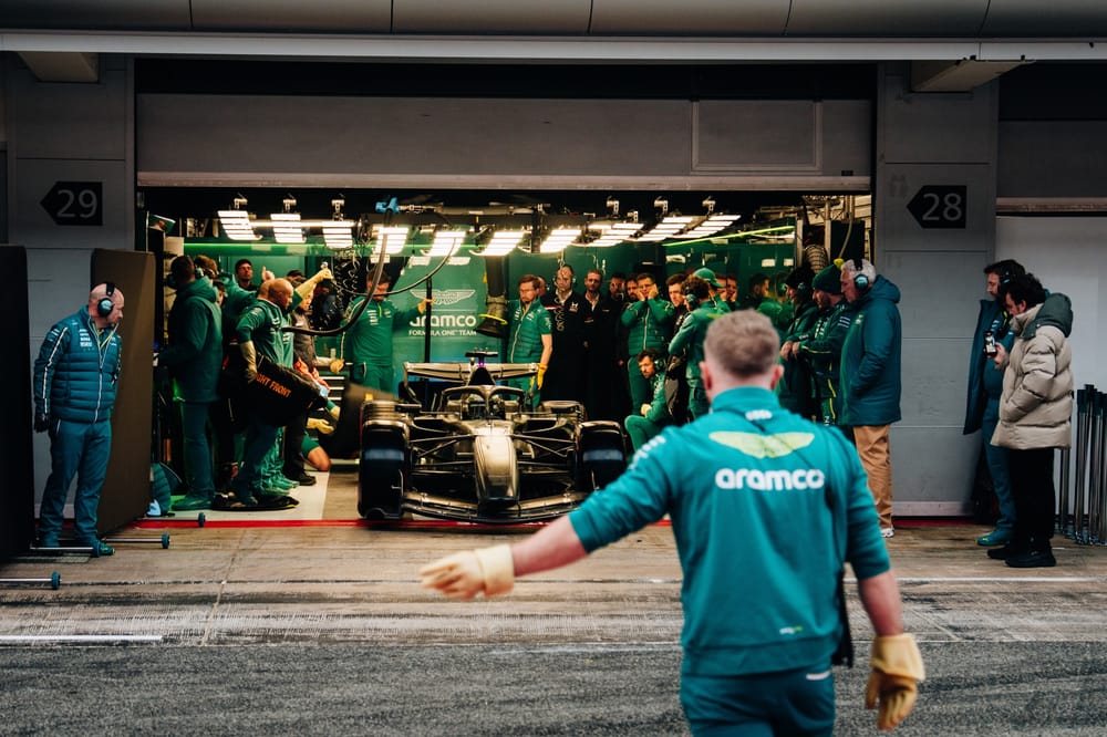 Newey's 'extreme' Aston Martin - Gary Anderson's first reaction