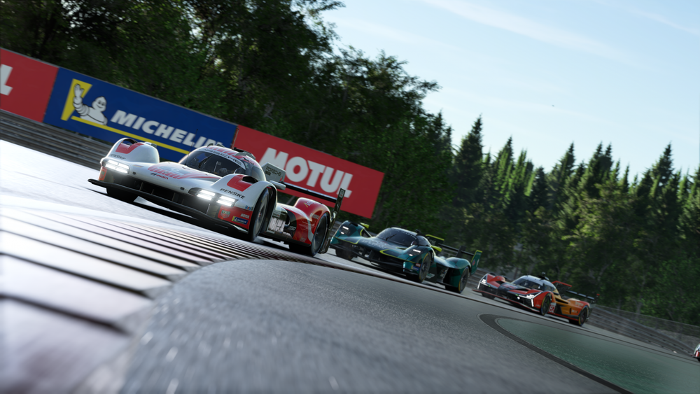 'Falls hopelessly short' - Project Motor Racing's troubled start